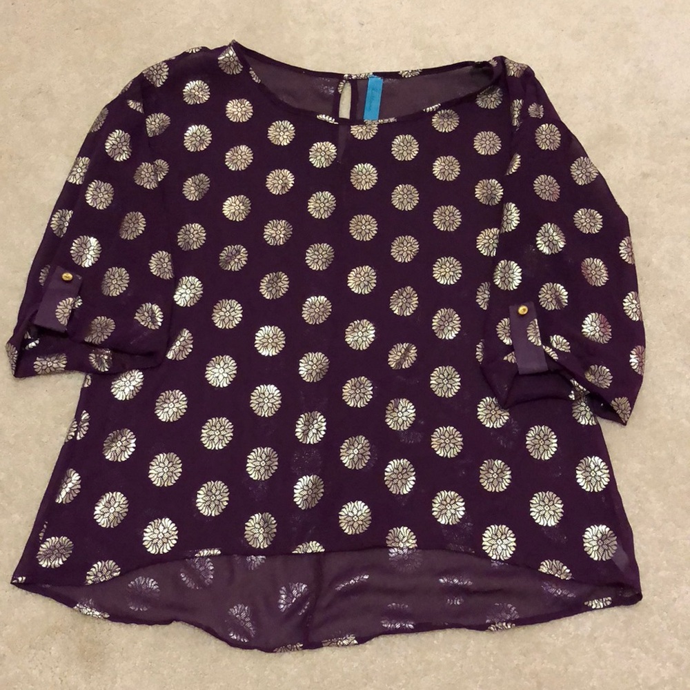 Francesca’s • layering top